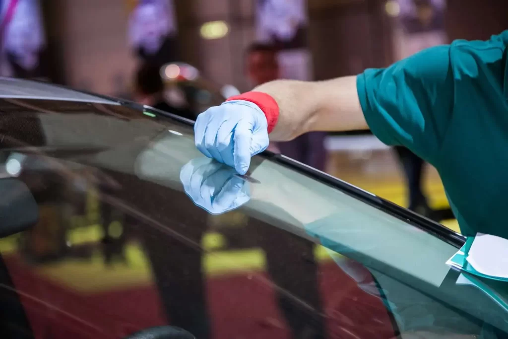 Car Glass Installation and replacement